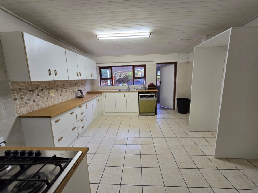 Commercial Property for Sale in Theescombe Eastern Cape